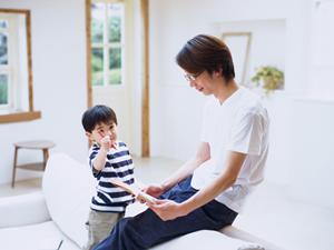 アサーティブなコミュニケーションをマスターするための実践ガイド：職場と家庭で活かすコツとは